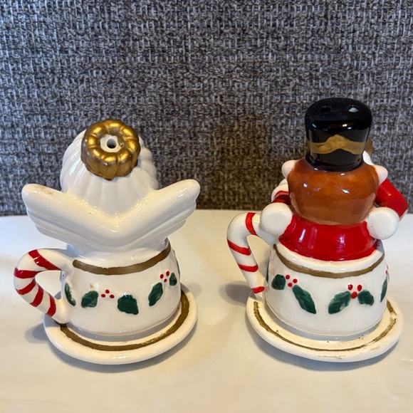 Lenox Christmas Salt & Pepper Shakers Angel And Toy Soldier Ceramic Holiday - Picture 3 of 6